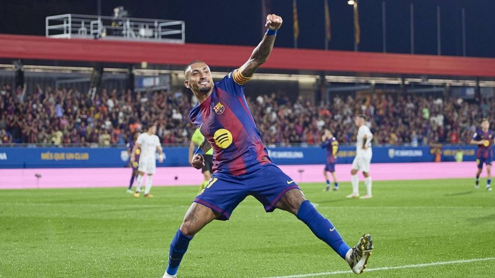 Buzëqesh Barcelona, Raphinha afër rikthimit