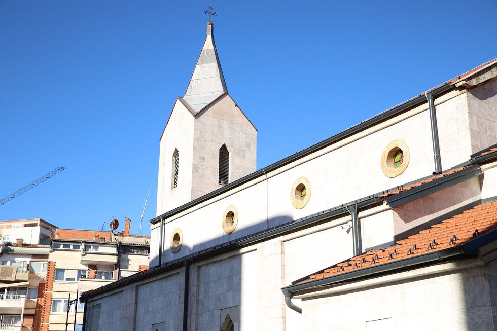 Ferizaj ruan një pjesë të historisë, restaurimi i Kishës “Engjëlli i Mirë” drejt përfundimit