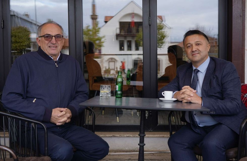 Totaj mirëpret deputetin Veton Berisha në Prizren për bashkëpunim në projekte zhvillimore