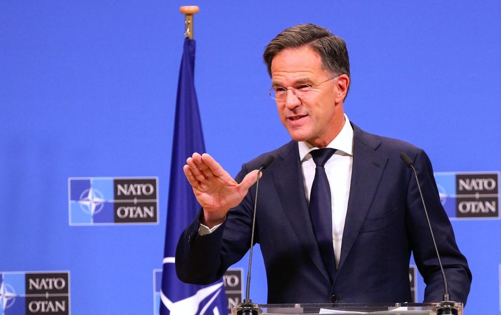 "Le të mos e teprojmë me tërheqjen e trupave amerikane" - thotë shefi i NATO-s, gjatë vizitës në Rumani