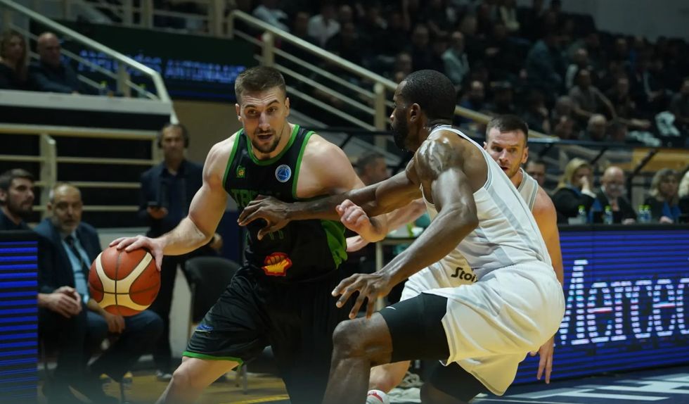 Trepça bie sërish ndaj PAOK-ut, dramë deri në sekondat e fundit në “Minatori”