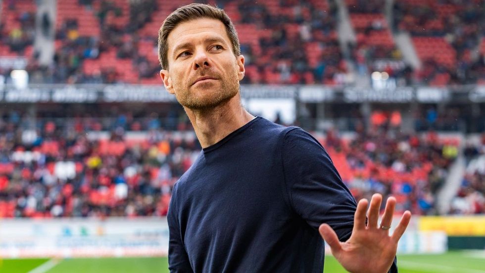 Xabi Alonso kërkon përforcim strategjik në mesfushë për të rikthyer Real Madridin në elitë