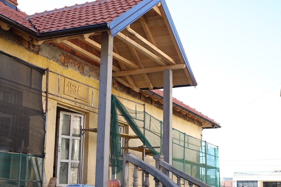 Po restaurohet ish-konvikti studentor në Ferizaj