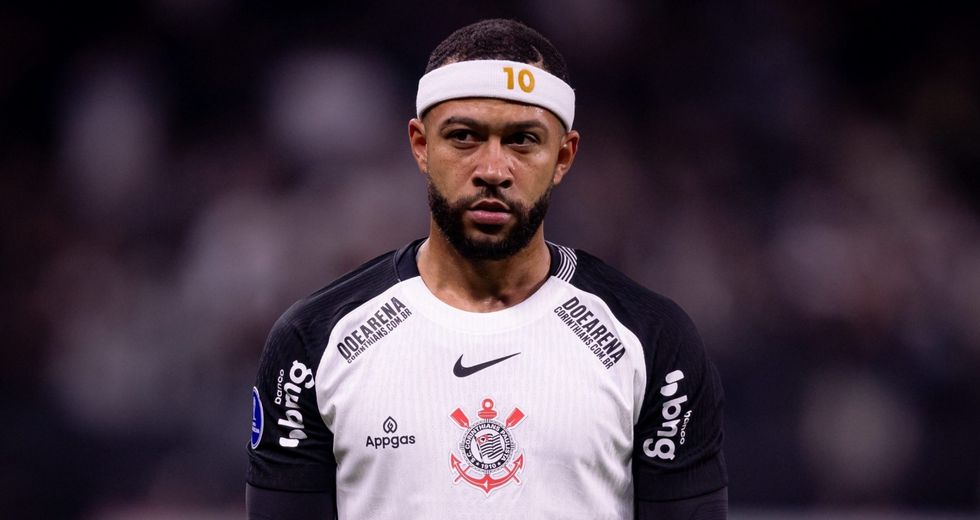 Klauzola e çmendur e kontratës së Depay e ka lënë klubin e tij në panik