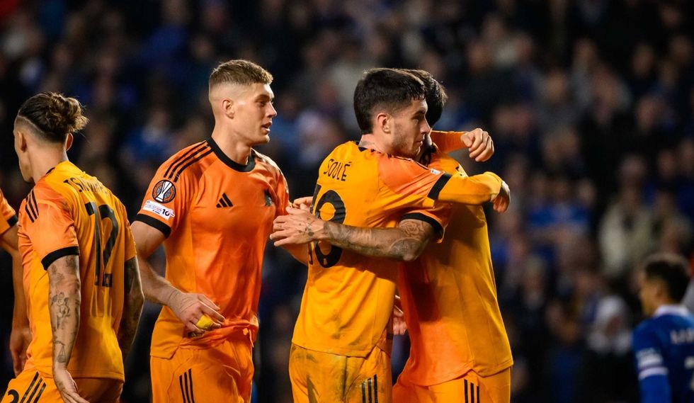 Roma merr fitore në udhëtim ndaj Rangers