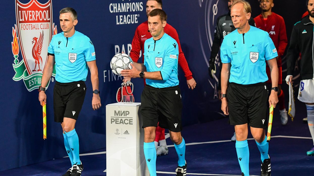 Slloveni-Kosovë, ndeshja u besohet gjyqtarëve francezë