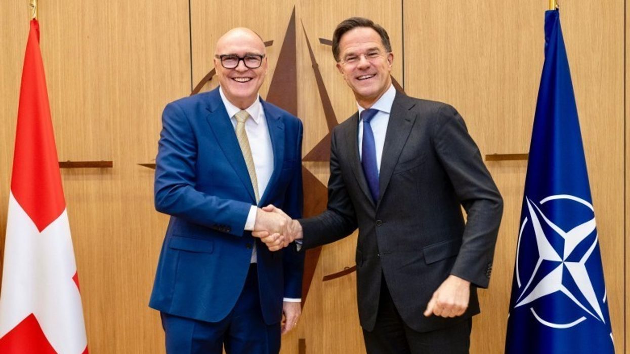 Rutte vlerëson kontributin ushtarak të Zvicrës në Kosovë