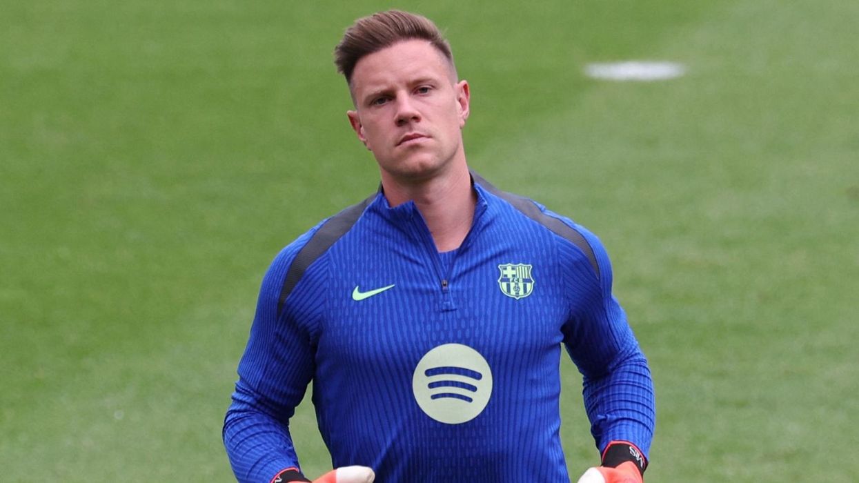 Ter Stegen rikthehet dhe rriten zërat për largim