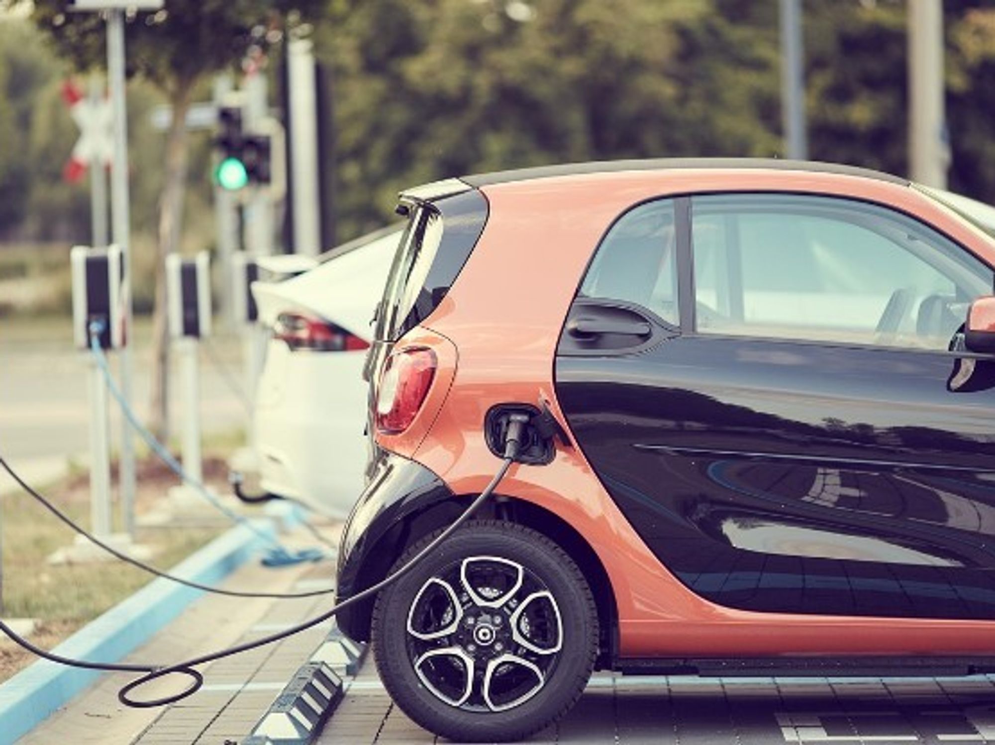 Po bie interesimi për blerjen e automjeteve elektrike Po bie interesimi për blerjen e automjeteve elektrike