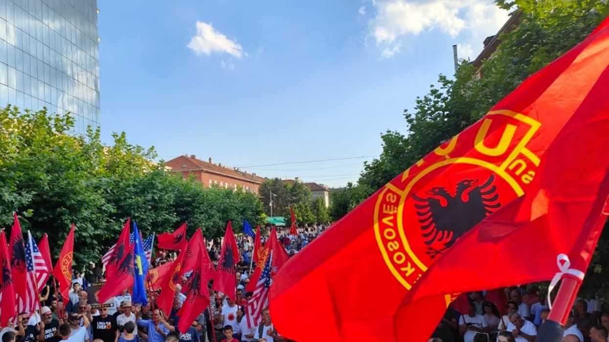 Organizatorët e protestës kundër padrejtësive në Hagë: Tubim paqësor, jo partiak në Shkup Organizatorët e protestës kundër padrejtësive në Hagë: Tubim paqësor, jo partiak në Shkup