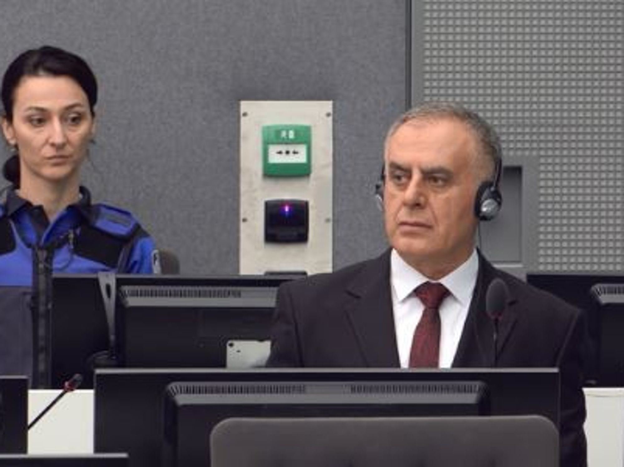 Avokati Hodaj sqaron kushtet që Kilaj duhet të respektojë pas lirimit nga Specialja Avokati Hodaj sqaron kushtet që Kilaj duhet të respektojë pas lirimit nga Specialja