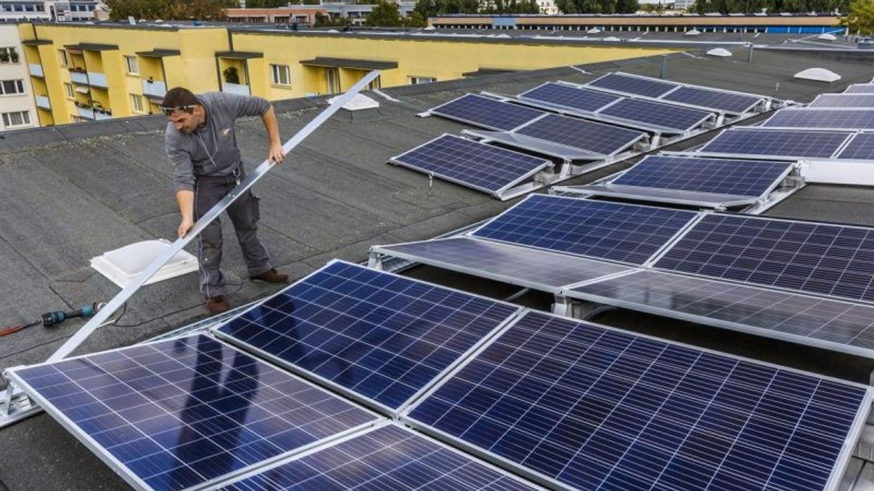 Zgjatet afati për aplikim në skemën e granteve për energji të pastër – Bizneset mund të përfitojnë deri në 25 mijë euro Zgjatet afati për aplikim në skemën e granteve për energji të pastër – Bizneset mund të përfitojnë deri në 25 mijë euro