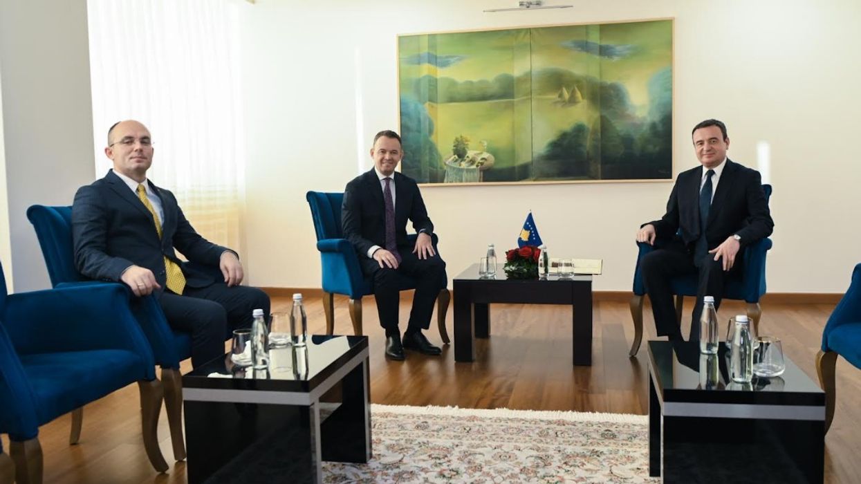 Kurti emëron Imri Demelezin ministër në detyrë të Bujqësisë Kurti emëron Imri Demelezin ministër në detyrë të Bujqësisë