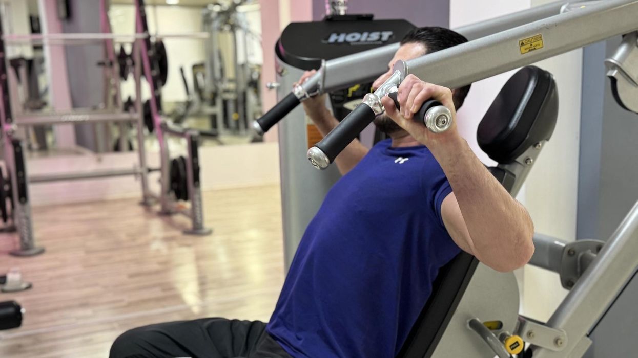 Trajneri Arbër Peci: “Nëse nuk doni ta dëmtoni trupin, mos ushtroni në fitnes!” Trajneri Arbër Peci: “Nëse nuk doni ta dëmtoni trupin, mos ushtroni në fitnes!”