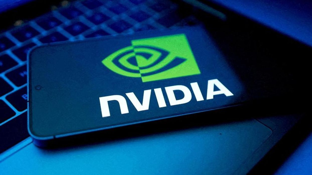 Nvidia po shqyrton rritjen e prodhimit të çipave H200 për shkak të kërkesës së fortë në Kinë, thonë burimet Nvidia po shqyrton rritjen e prodhimit të çipave H200 për shkak të kërkesës së fortë në Kinë, thonë burimet