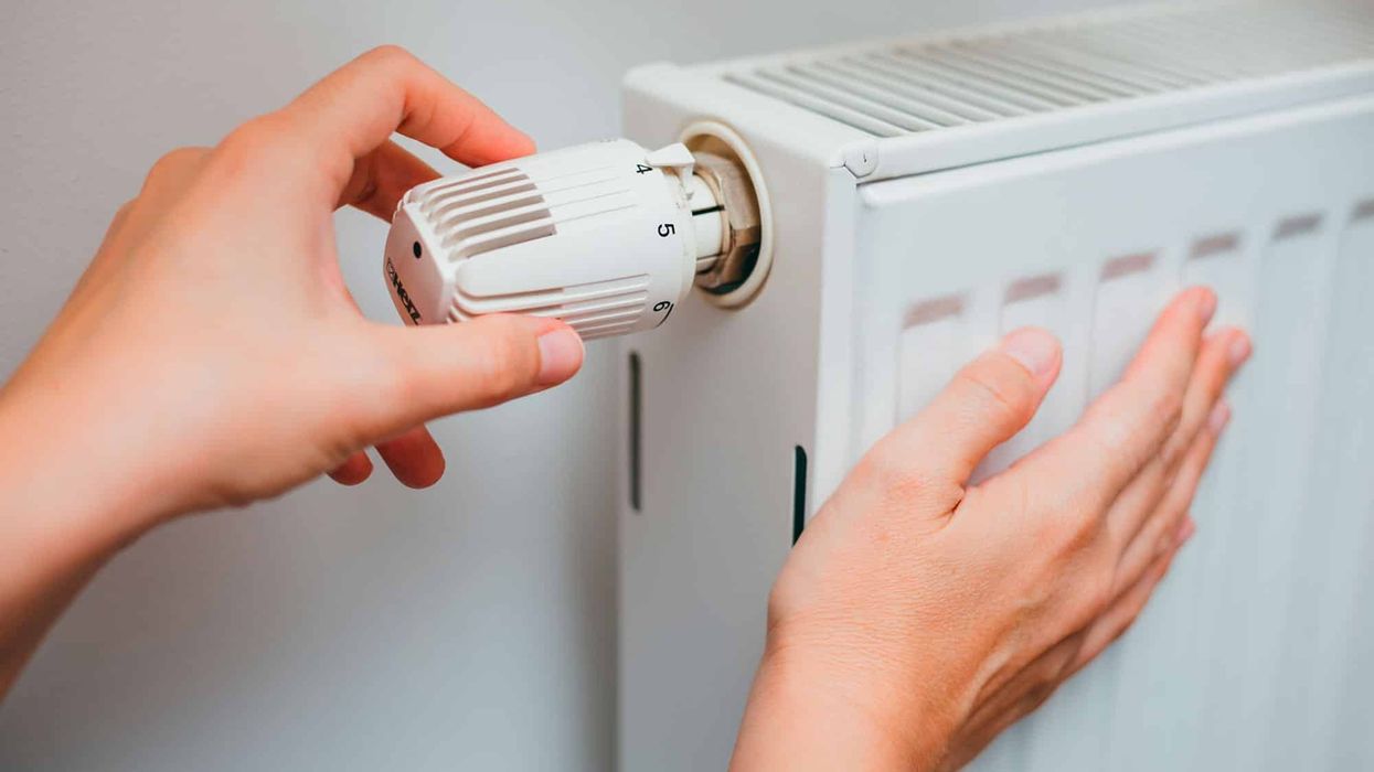 Punëtori përgjegjës harroi t’i lëshojë nxemjet, ndërpritet mësimi në një shkollë të Obiliqit