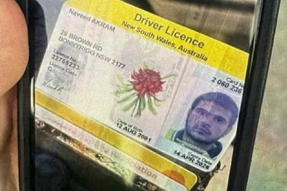 Në portofolin e sulmuesit nga Sidnei u gjet një kartë identiteti e klubit serb të gjuetisë, ai ishte anëtar Në portofolin e sulmuesit nga Sidnei u gjet një kartë identiteti e klubit serb të gjuetisë, ai ishte anëtar