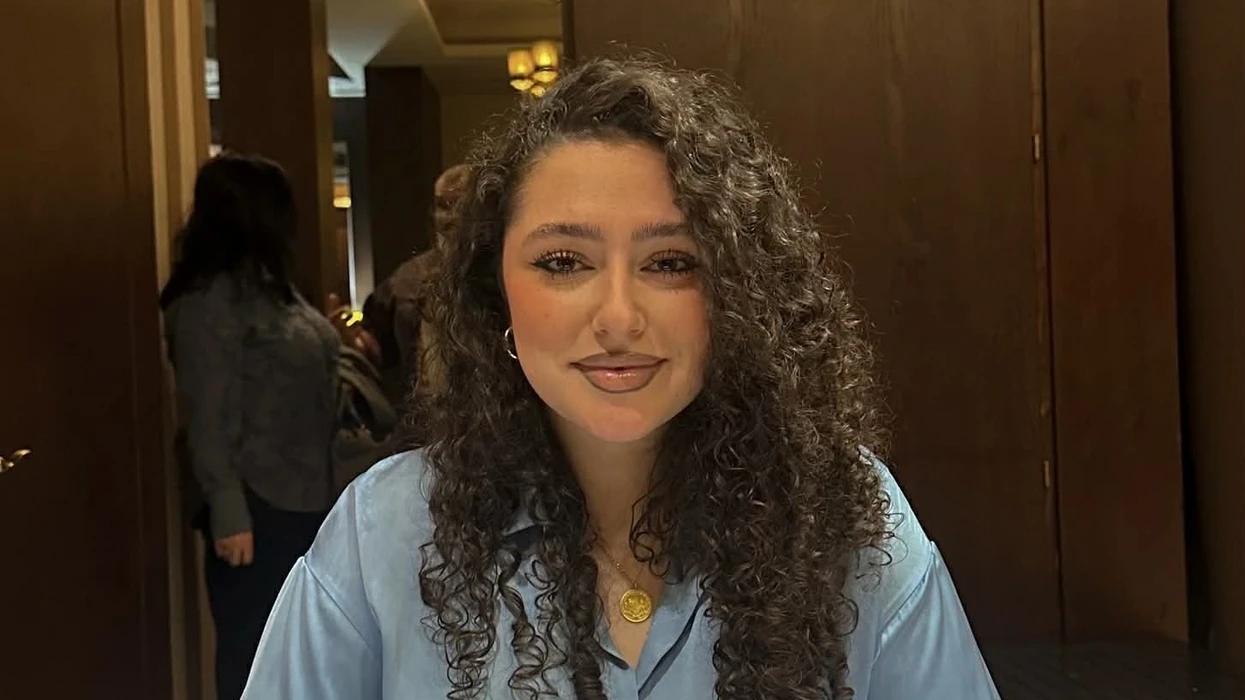 Mekanizmat e padukshëm që e deformojnë transparencën