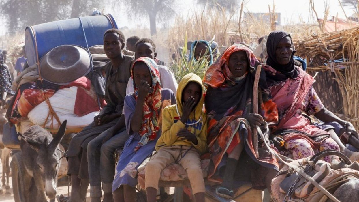 Vriten të paktën 104 persona në sulmet me dron në Sudan