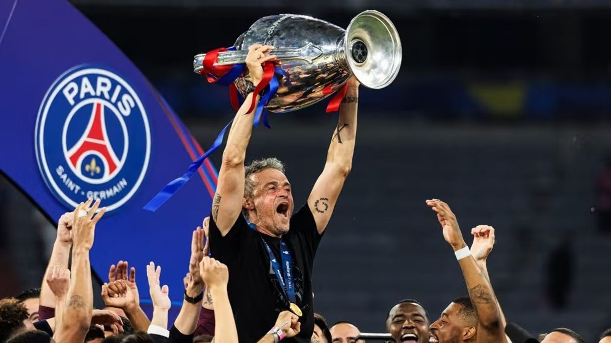 Luis Enrique shpallet trajneri më i mirë i vitit nga FIFA