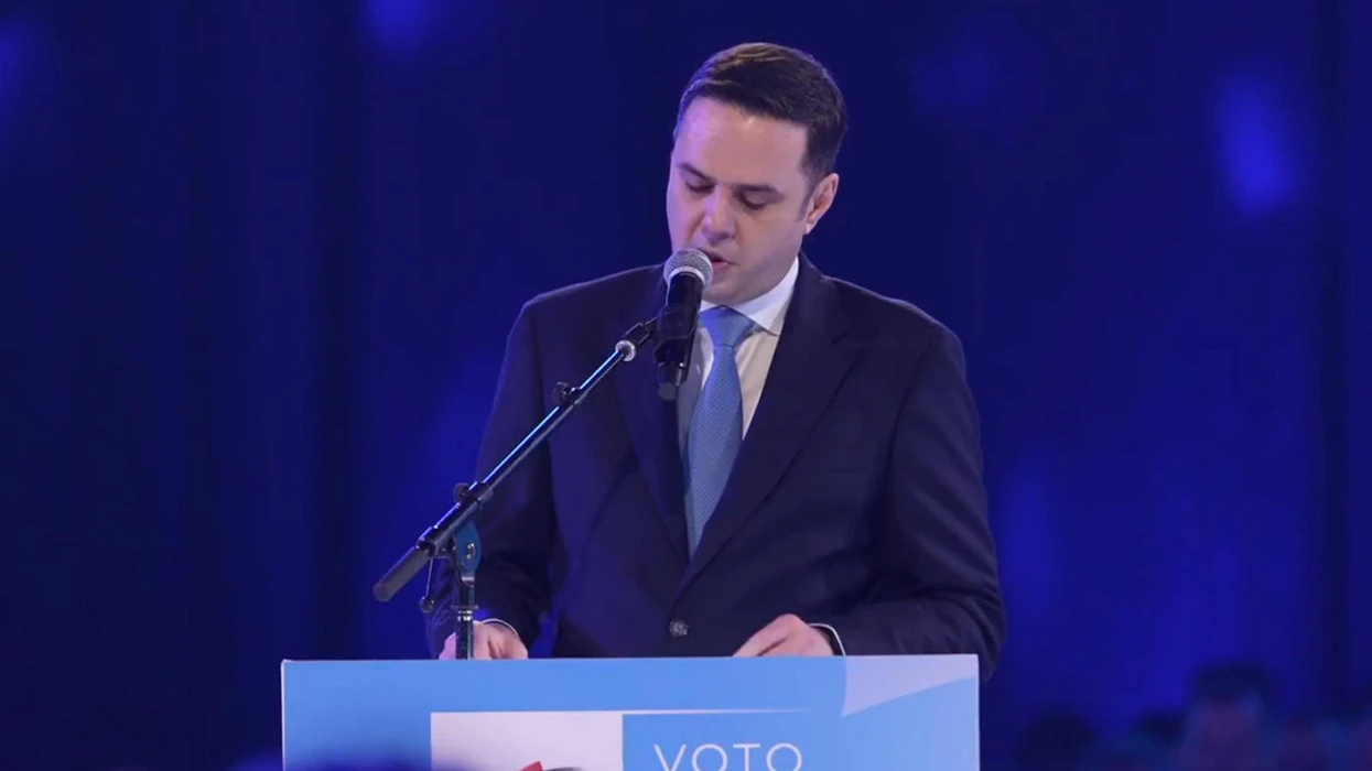 Abdixhiku premton 200 euro në muaj për çdo fëmijë të porsalindur