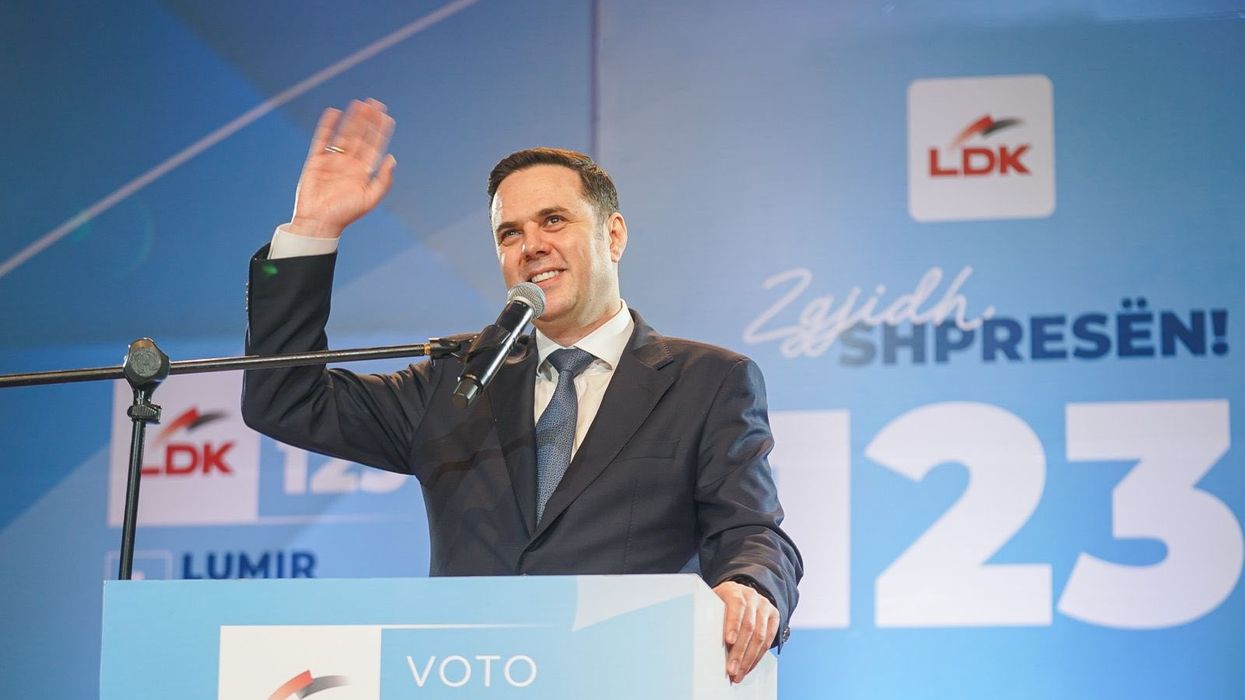 LDK prezanton kandidatët dhe programin në Klinë, Abdixhiku: Koha për ndryshim ka ardhur LDK prezanton kandidatët dhe programin në Klinë, Abdixhiku: Koha për ndryshim ka ardhur
