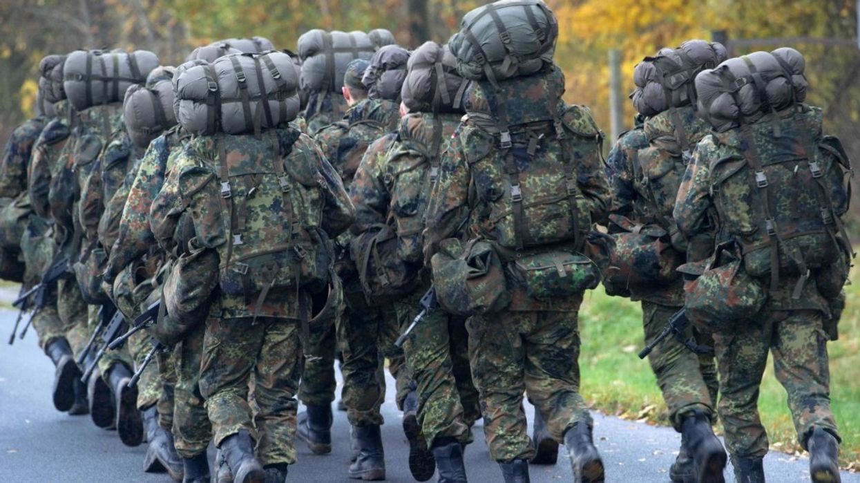 Forcat e armatosura gjermane do të marrin 50 miliardë euro për armatim - kjo u miratua nga Komiteti i Buxhetit të Bundestagut Forcat e armatosura gjermane do të marrin 50 miliardë euro për armatim - kjo u miratua nga Komiteti i Buxhetit të Bundestagut