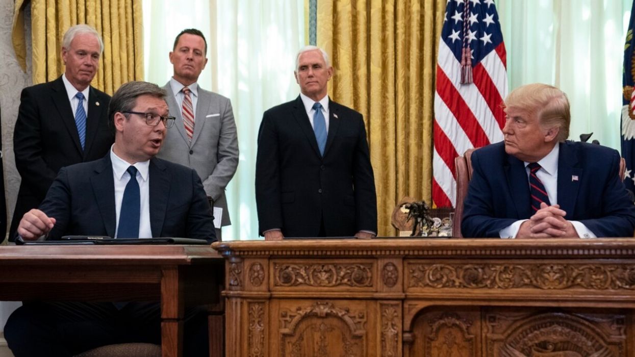"Trump nuk mund ta shohë më Vuçiqin në sy” - analisti serb shpjegon arsyet