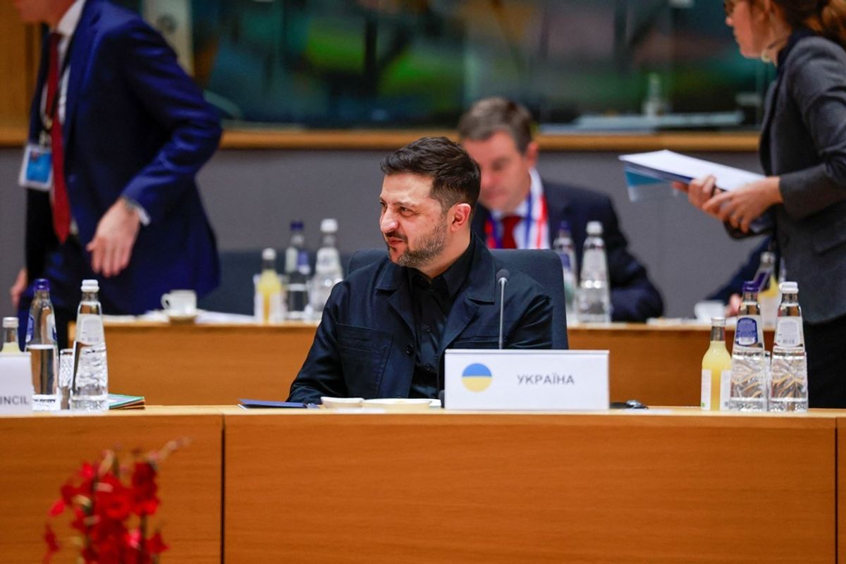 'Si mund të shpërbëhet BE-ja tani' - Zelensky shpjegon arsyet për përdorimin e aseteve të ngrira ruse 'Si mund të shpërbëhet BE-ja tani' - Zelensky shpjegon arsyet për përdorimin e aseteve të ngrira ruse