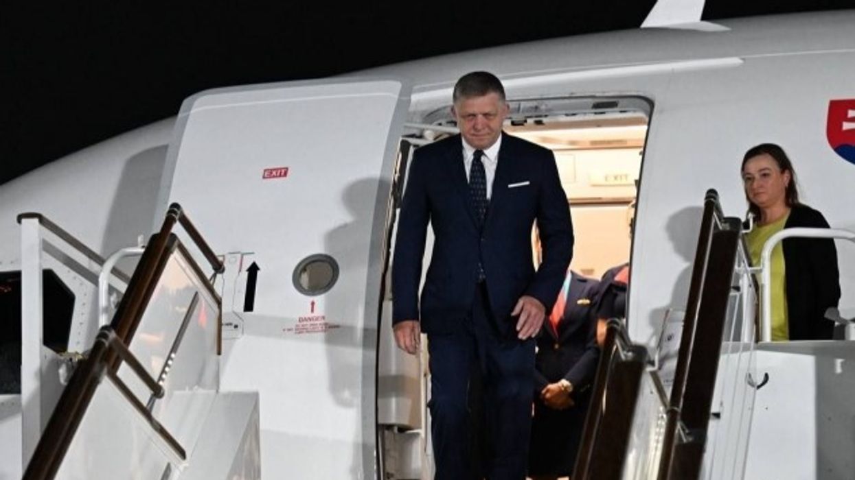 Një automjet përplaset me aeroplanin e kryeministrit sllovak