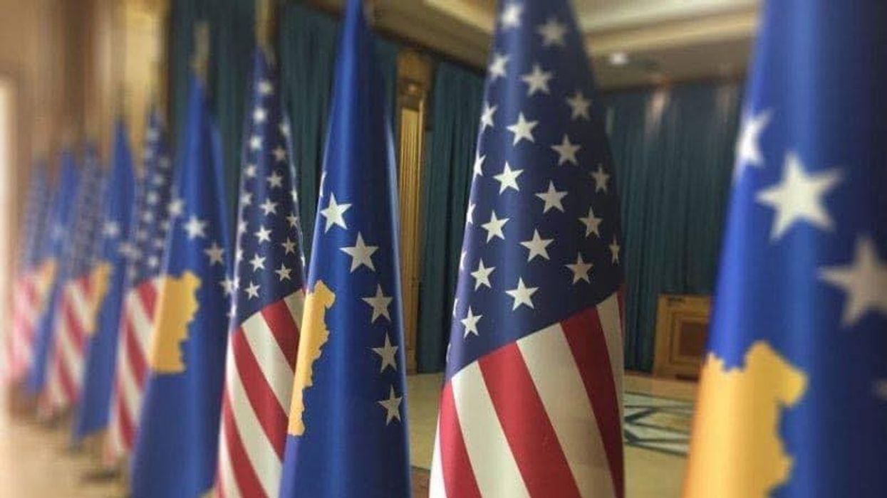 Ambasada e Kosovës në Uashington: SHBA-të riafirmuan mbështetjen e tyre të fuqishme për Republikën e Kosovës Ambasada e Kosovës në Uashington: SHBA-të riafirmuan mbështetjen e tyre të fuqishme për Republikën e Kosovës