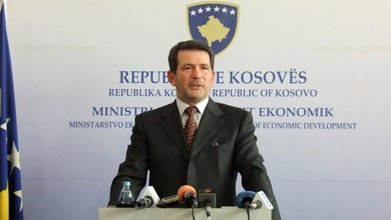 Reagon mbrojtja e Fadil Ismajlit: Ish-ministri veproi në mirëbesim dhe ndoqi rrugën ligjore të kompensimit Reagon mbrojtja e Fadil Ismajlit: Ish-ministri veproi në mirëbesim dhe ndoqi rrugën ligjore të kompensimit