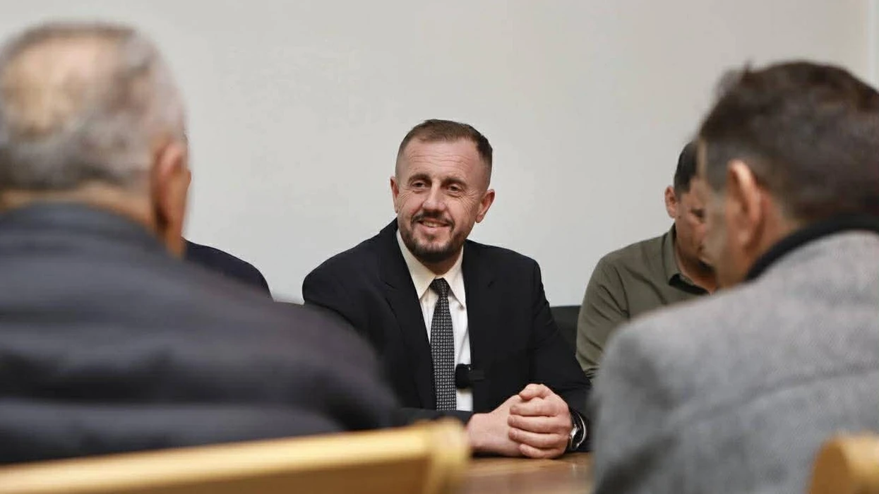 Gega: Digjitalizim të lejeve të ndërtimit në gjithë Kosovën, jo komunat veç e veç