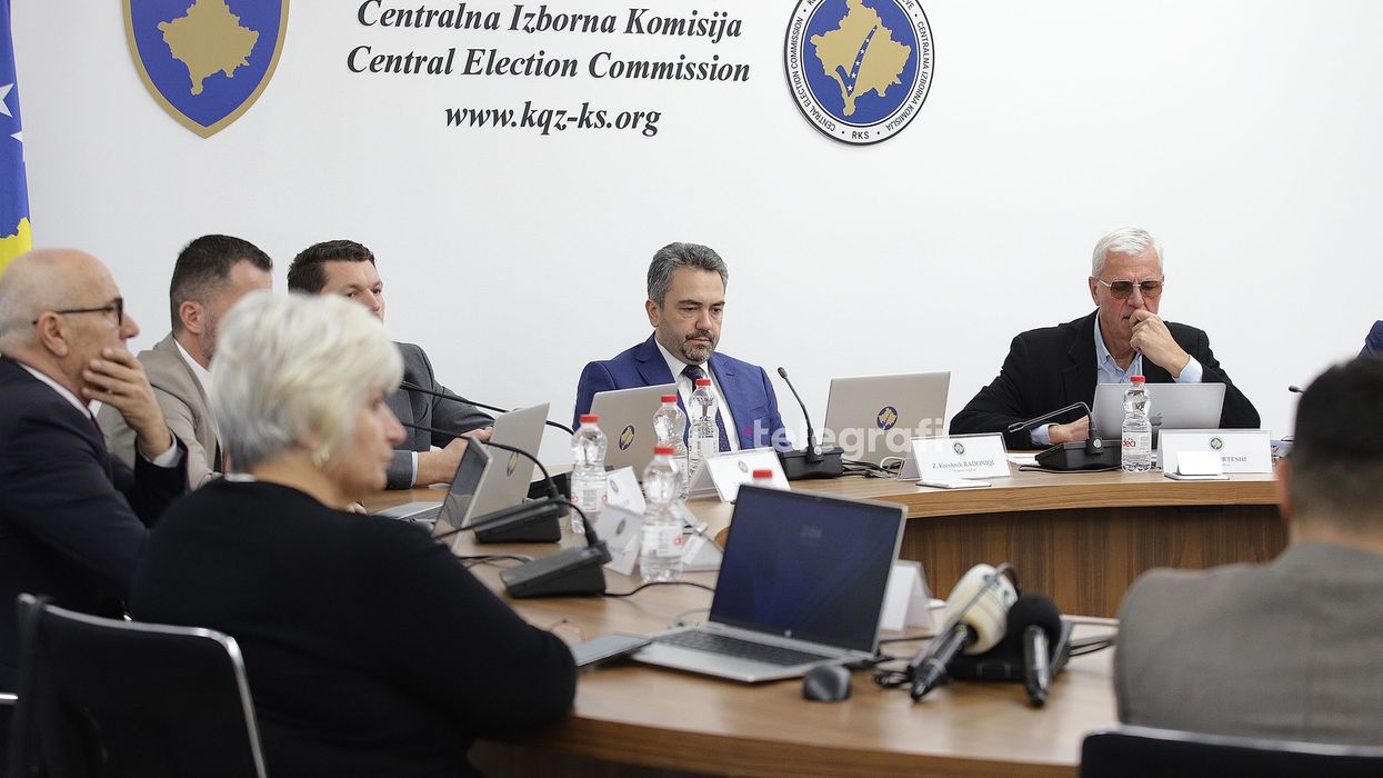 Zgjedhjet e jashtëzakonshme parlamentare, KQZ akrediton edhe grupin e katërt të vëzhguesve