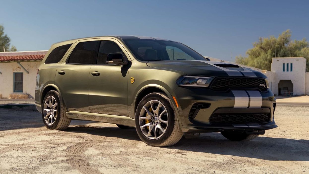 Më në fund, Dodge Durango Hellcat është i ligjshëm në të 50 shtetet Më në fund, Dodge Durango Hellcat është i ligjshëm në të 50 shtetet