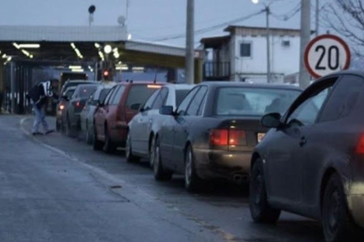 Kjo është gjendja në pikat kufitare të Kosovës - deri në 10 minuta pritje Kjo është gjendja në pikat kufitare të Kosovës - deri në 10 minuta pritje