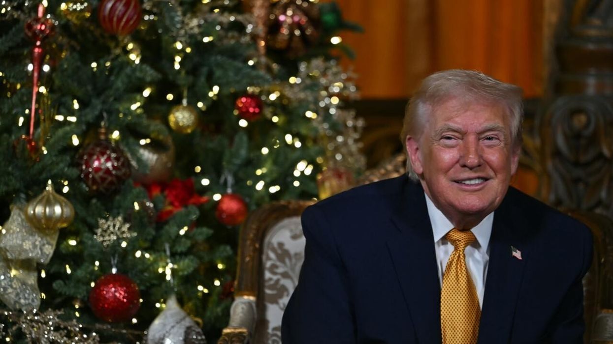 Trump: Gëzuar Krishtlindjet të gjithëve, Zoti e bekoftë Amerikën Trump: Gëzuar Krishtlindjet të gjithëve, Zoti e bekoftë Amerikën