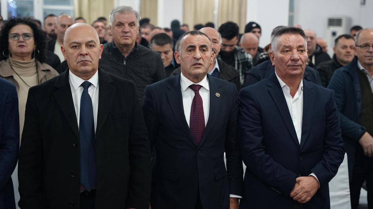 Lekaj prezanton planin qeverisës të AAK-së në fshatrat e Lipovecit, Gërqinës, Damjanit dhe Bishtazhin Lekaj prezanton planin qeverisës të AAK-së në fshatrat e Lipovecit, Gërqinës, Damjanit dhe Bishtazhin