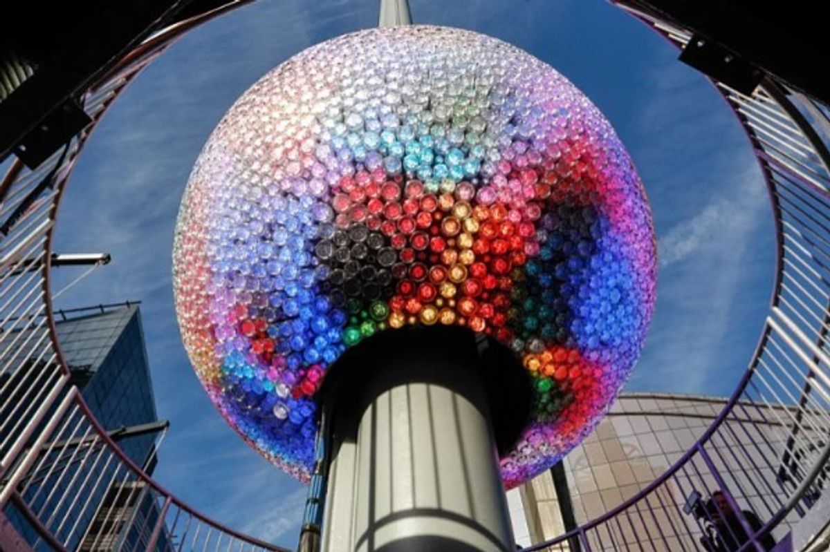 Një Vit i Ri, një jubile historik - topi ikonik në Times Square do të ndryshojë pamje Një Vit i Ri, një jubile historik - topi ikonik në Times Square do të ndryshojë pamje