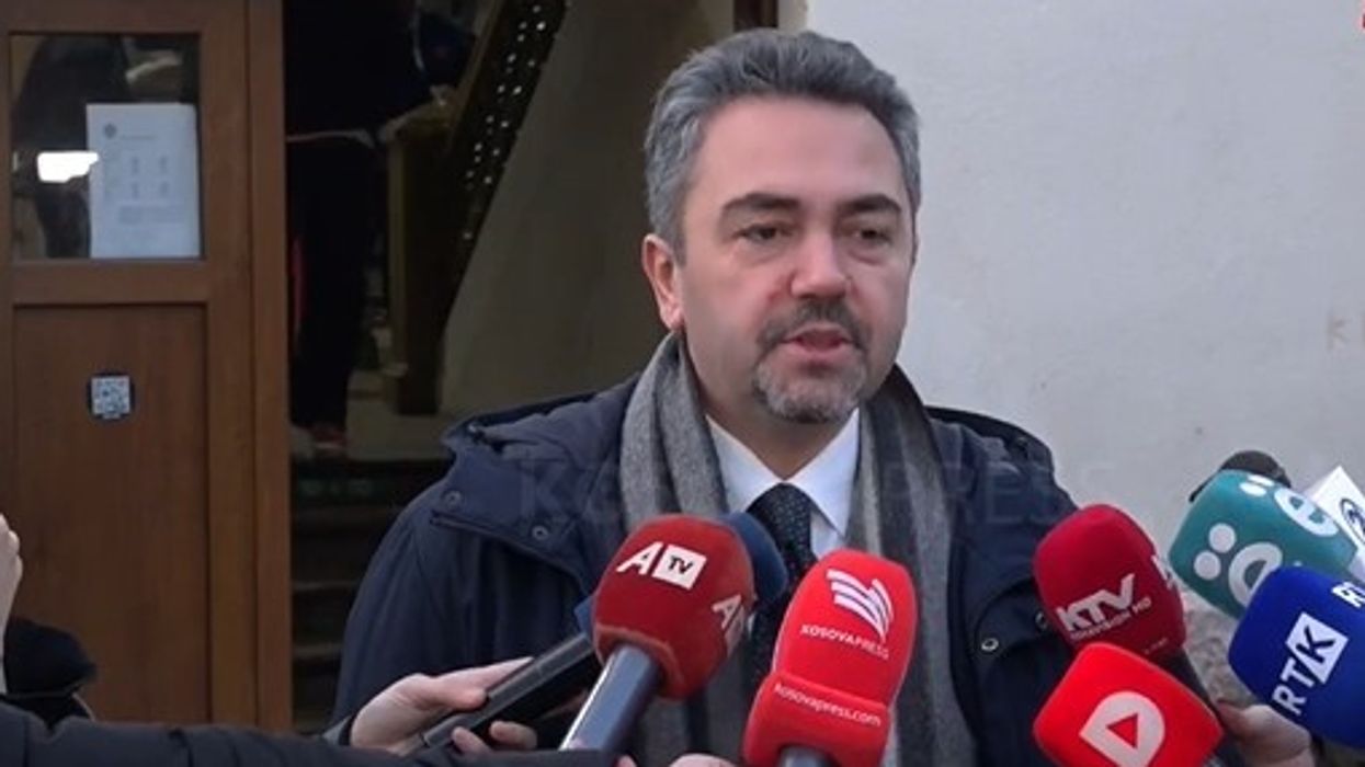 Kryetari i KQZ-së, Radoniqi fton qytetarët të shfrytëzojnë të drejtën e votës Kryetari i KQZ-së, Radoniqi fton qytetarët të shfrytëzojnë të drejtën e votës