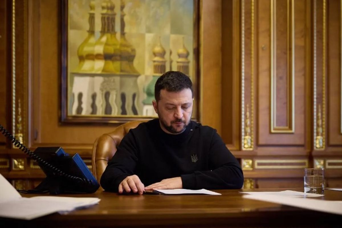 Zelensky paralajmëron takime të nivelit të lartë në Ukrainë dhe Francë Zelensky paralajmëron takime të nivelit të lartë në Ukrainë dhe Francë