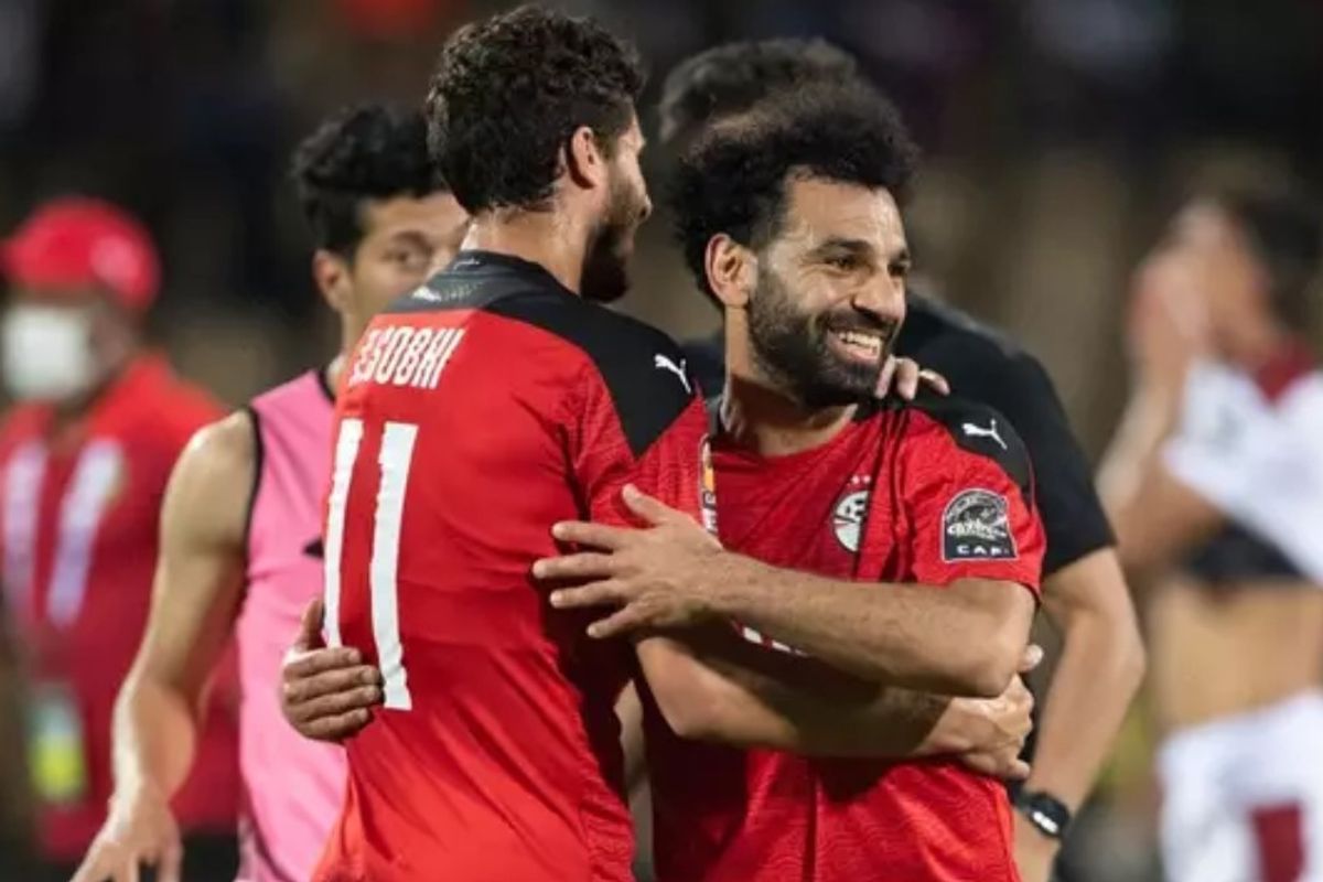 Bashkëlojtari i Mo Salah dënohet me një vit burg për mashtrim Bashkëlojtari i Mo Salah dënohet me një vit burg për mashtrim