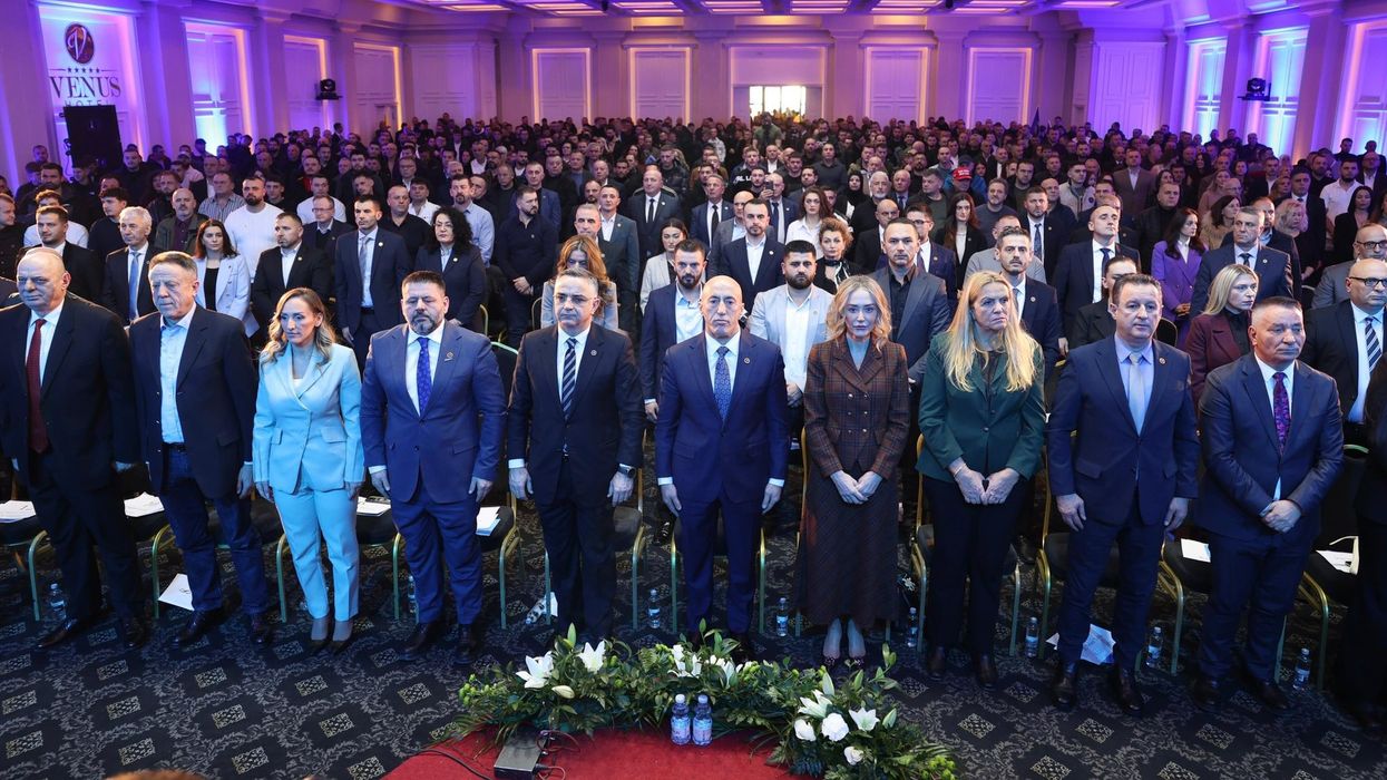 Kuota gjinore sjell ndryshime në AAK: Agim Çeku mbetet jashtë Kuvendit Kuota gjinore sjell ndryshime në AAK: Agim Çeku mbetet jashtë Kuvendit