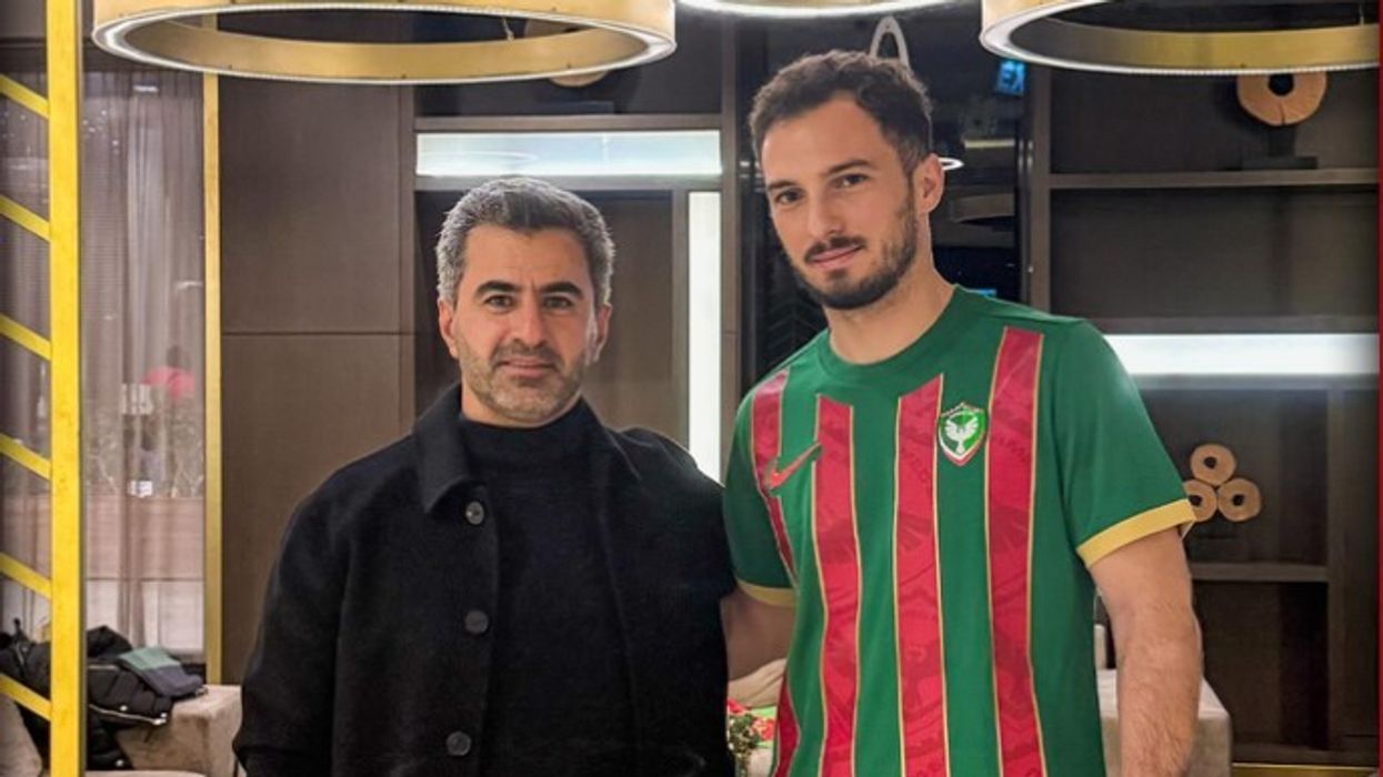 Zyrtare: Florent Hasani kalon te Amedspor Zyrtare: Florent Hasani kalon te Amedspor