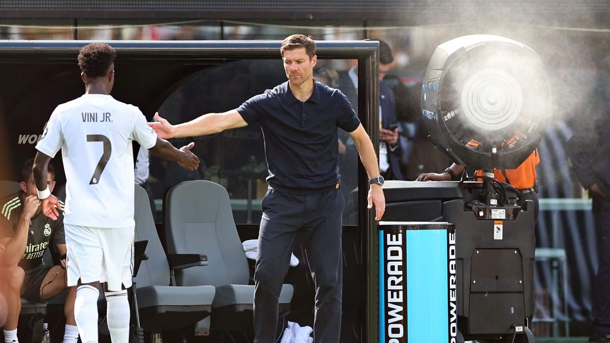 Tronditje te Real Madridi, Vinicius “ngrin” kontratën për shkak të Xabi Alonsos