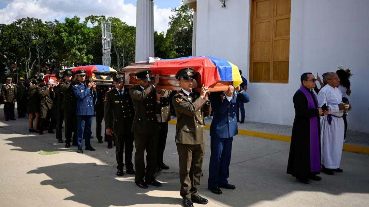 Ministri i Brendshëm i Venezuelës thotë se 100 persona kanë vdekur në sulmin amerikan