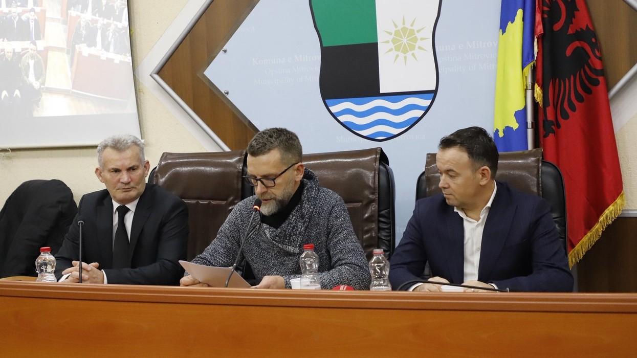 Koalicion LVV-LDK në Mitrovicë, Safet Kamberi zgjedhet kryesues i Kuvendit Komunal