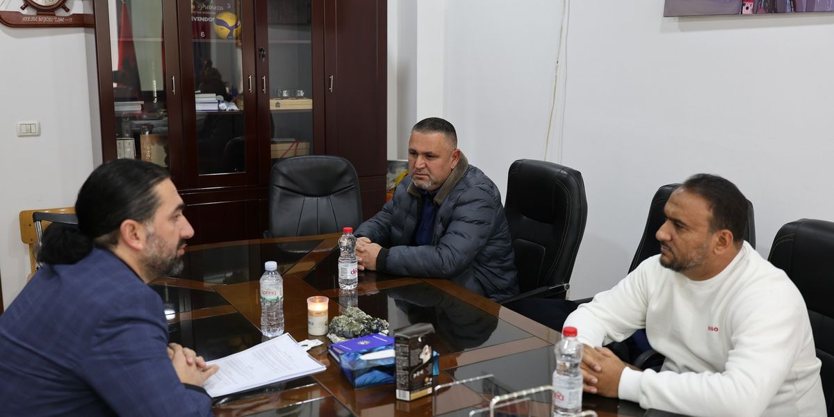 Kryetari i Fushë Kosovës zhvillon takime me komunitetet pakicë pas vërshimeve Kryetari i Fushë Kosovës zhvillon takime me komunitetet pakicë pas vërshimeve