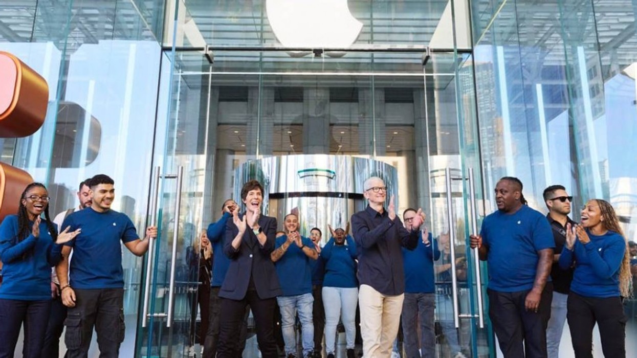 Apple ishte në vendin e parë në vitin 2025 për sa i përket dërgesave të telefonave inteligjentë, Samsung në të dytin