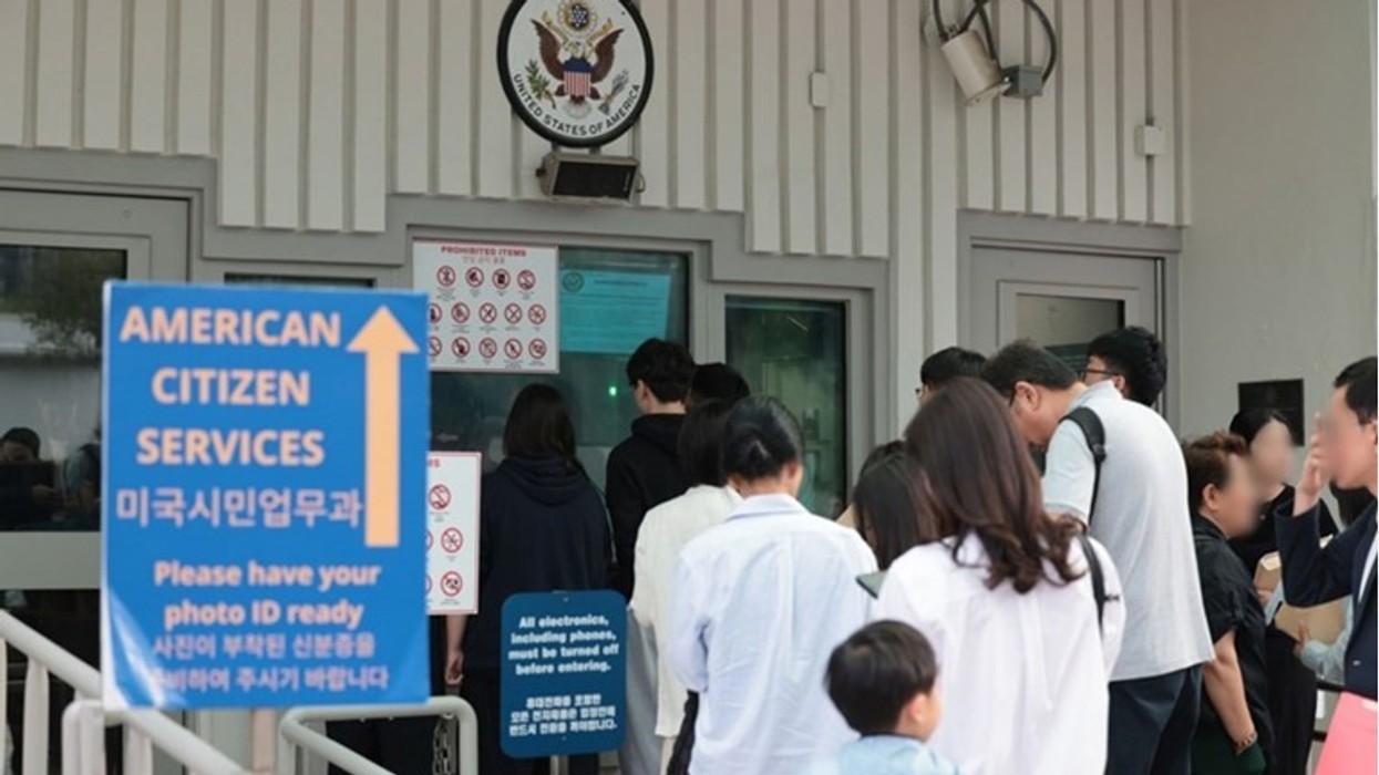 Administrata Trump pretendon se ka revokuar më shumë se 100,000 viza